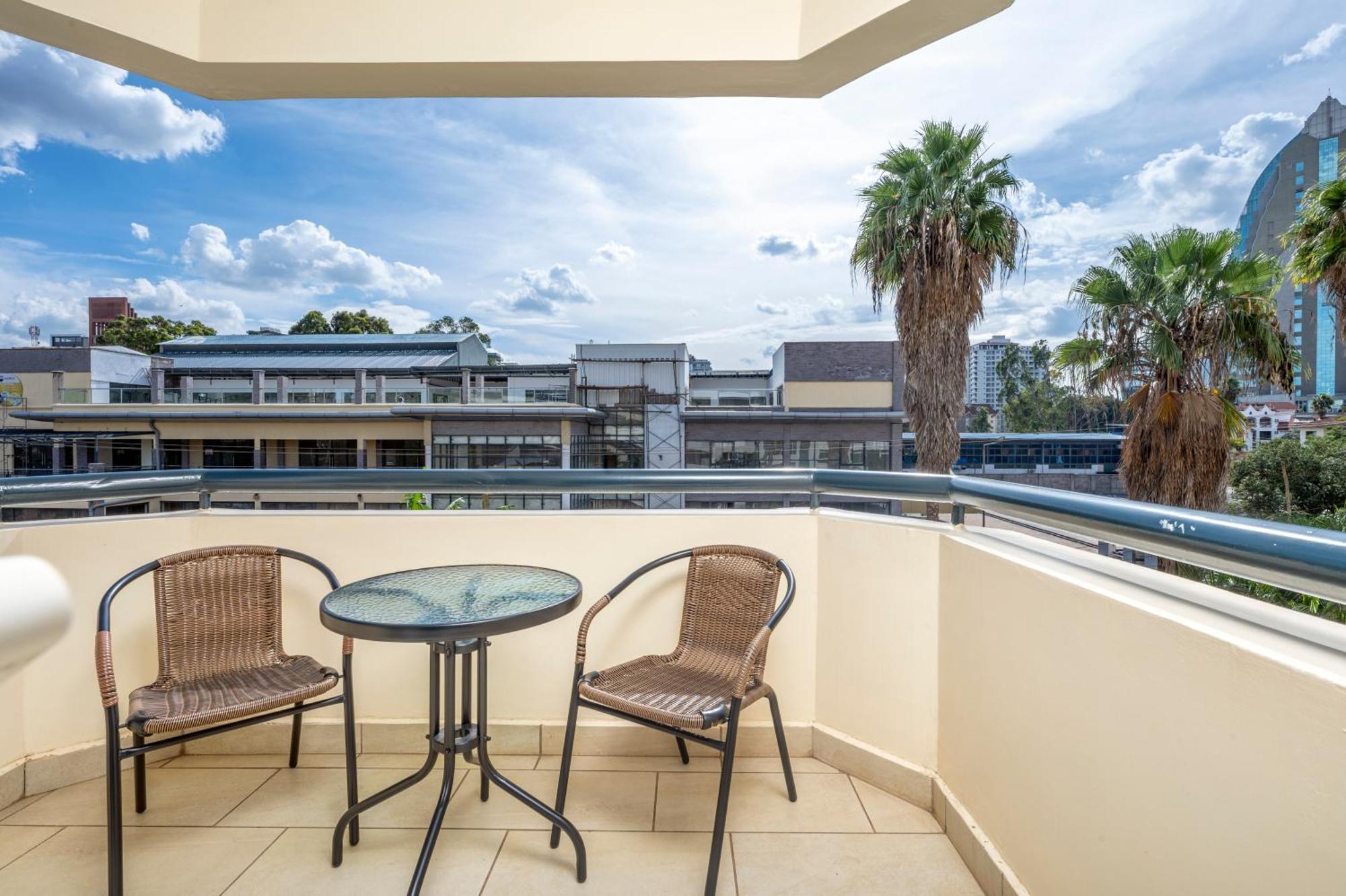 Roma Court Serviced Apartments Nairobi Luaran gambar